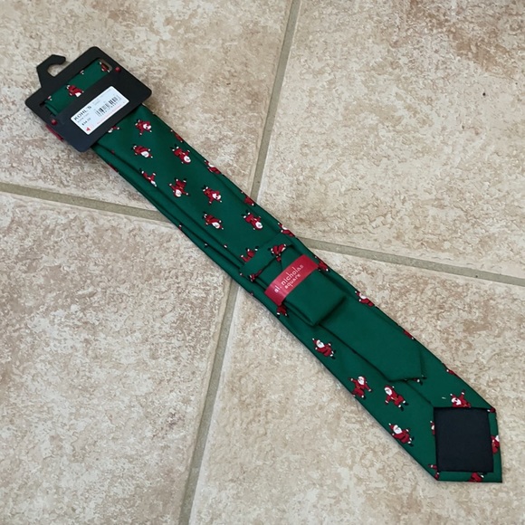 St. Nicholas Square Santa Christmas Holiday Party Tie - Picture 6 of 16